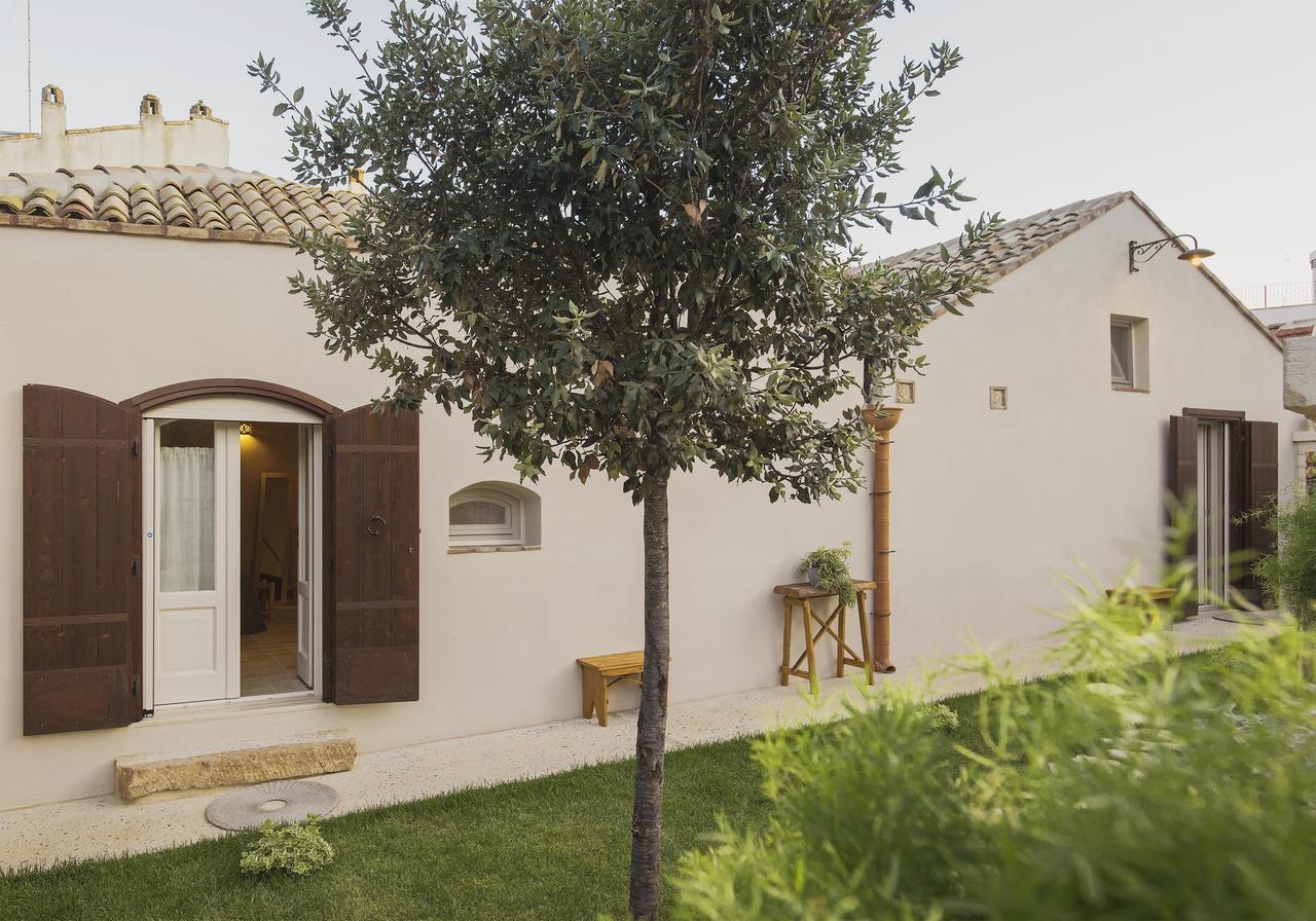 Borgo San Gaetano Bed & Breakfast 4*