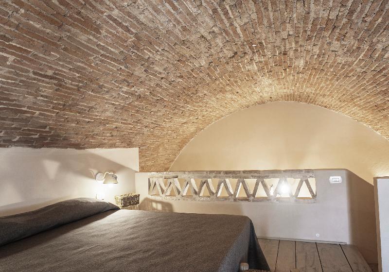 Borgo San Gaetano Bed & Breakfast 4*